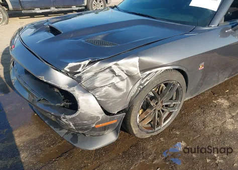 2020 Dodge Challenger R/T Scat Pack z USA, uszkodzony, nr VIN 2C3CDZFJ5LH230577